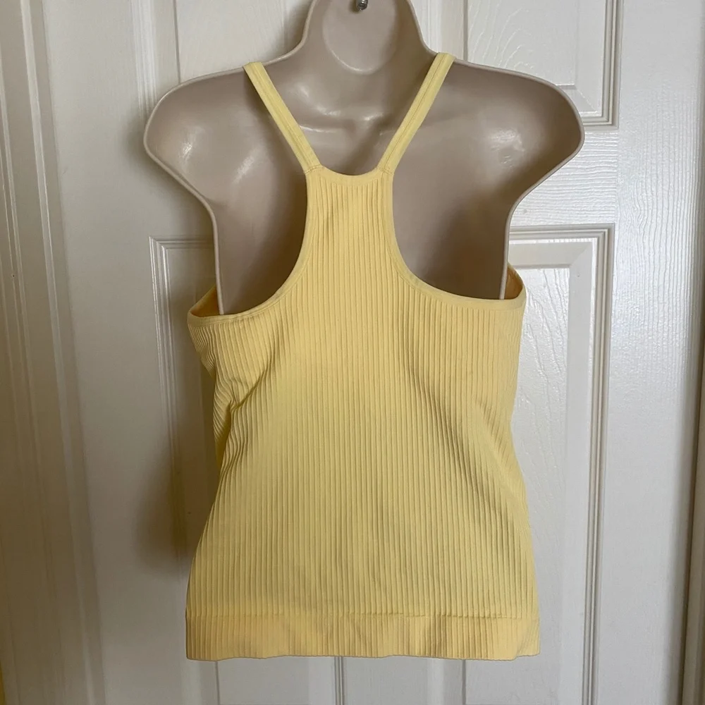 Nike Dry Fit Yellow Ribbed Tank Top NWT Shelf Bra